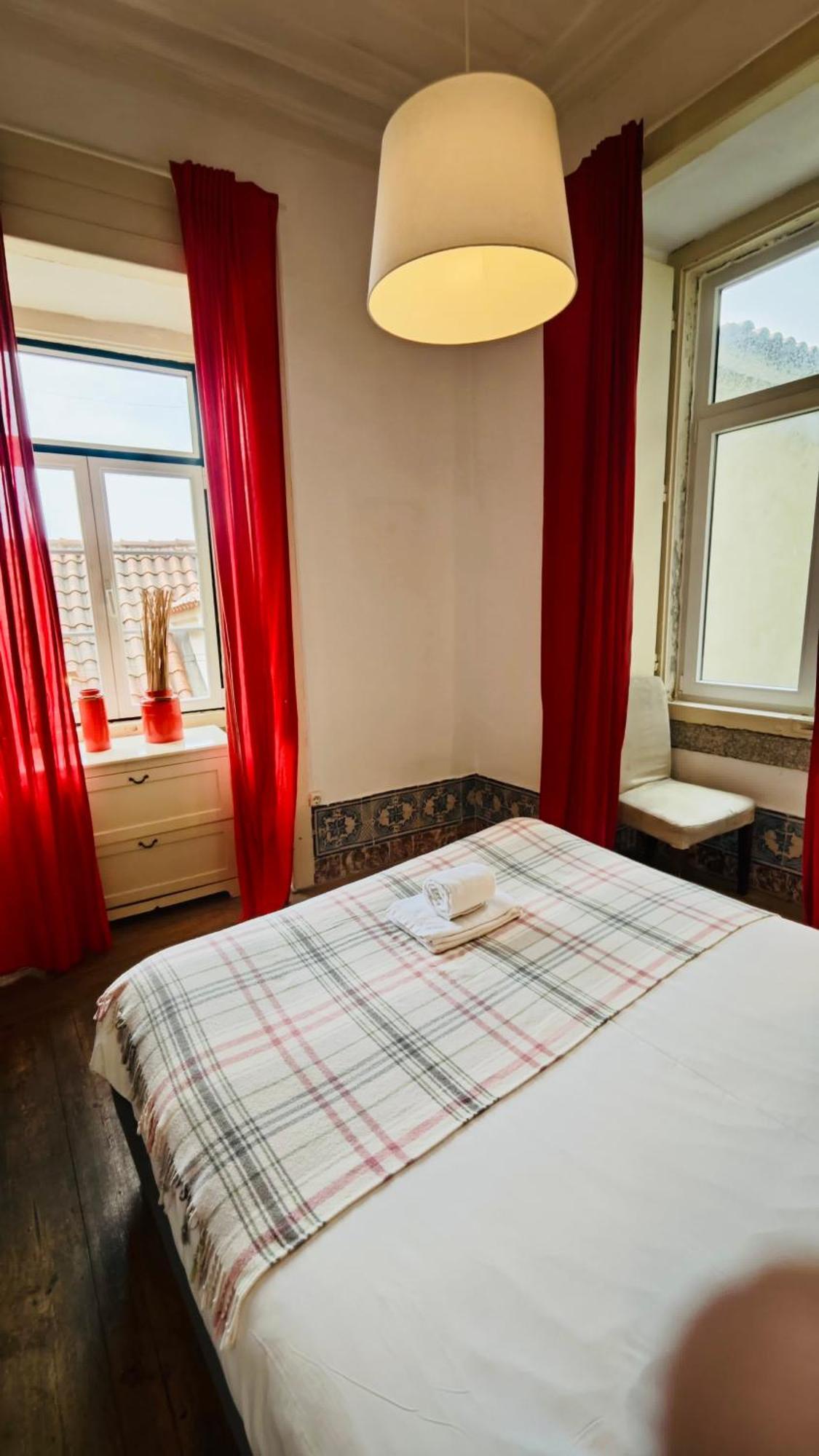 Family Downtown Apartment - Se21 Lisbona Esterno foto